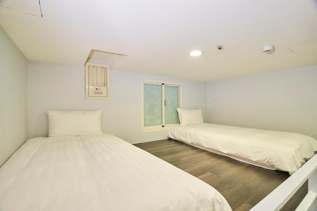 Place‧X Hotel Tajpej Zewnętrze zdjęcie